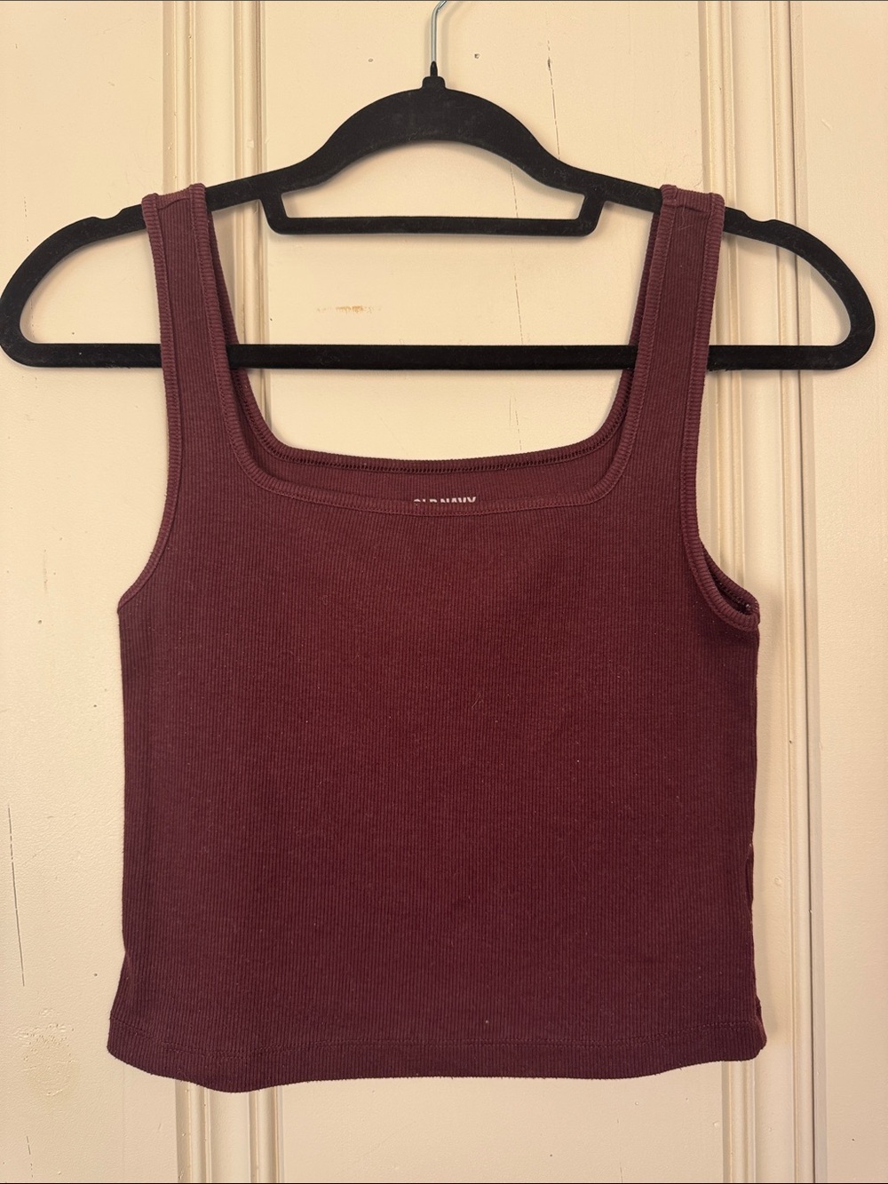 Old Navy‎ Maroon Square Neck Cropped Ribbed Tank Top